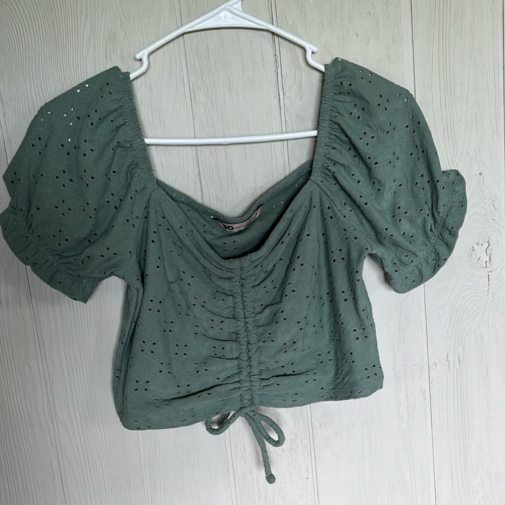 SO ruched blouse